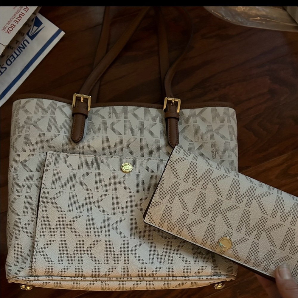 Michael Kors Vanilla Tote and Matching Wallet
